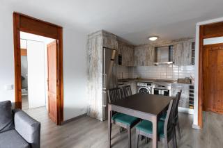 Anayet - Plaza del Reloj en FORMIGAL - by PIRINEOS 360 - 8