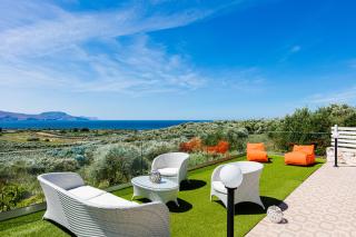 Nereid Villa, with Heated Pool & SpaWhirlpool, BBQ, By ThinkVilla - 1