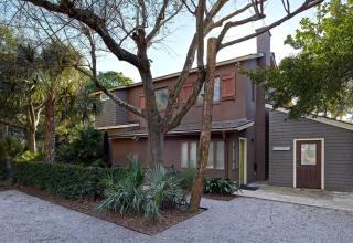Folly Vacation 620 apartment w/bonus room, one block to the beach & pet friendly - Folly Beach - 1
