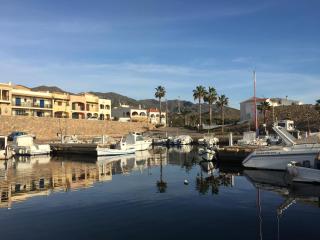 Hostal - Restaurante Playa Azul - 1