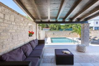 Lovely Istria (with private pool) - Ližnjan - 9