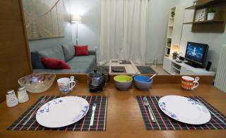 Via Domus - Atene - 1