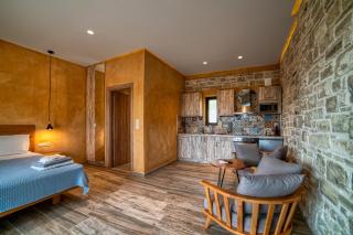 Olive Luxury Suites - ADULTS ONLY - Kamilari - 3