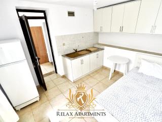 Paradise Palm Beach Apt incl Wifi AC Parking Kitchenette Redesigned in July 2025 - Saranda - 7