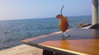 Poseidon 51 - Beachfront Two Bedroom Apartment - 6