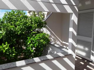 BenJak Apartments - 3