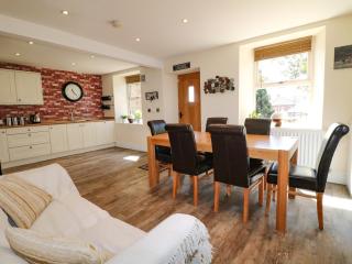 2 Snape Hill - 7