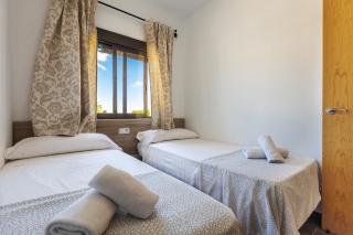 APARTAMENTO BOLONIA SUR A - Bolonia - 3