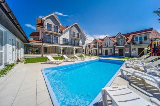 Rewit Dom Goscinny z podgrzewanym basenem - Rewal - 0