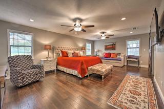Spacious New Braunfels Escape with Private Deck! - New Braunfels - 2