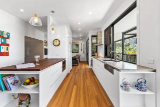 Tramican Street House - 8