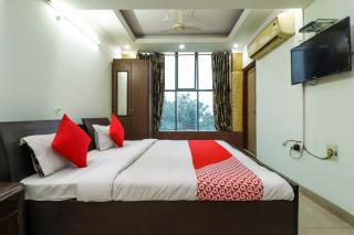 Hotel Sai Vatika Guest House - 5