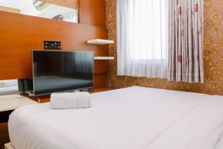 Fully Furnished and Spacious 2BR Maple Park Sunter Apartment By Travelio - 8