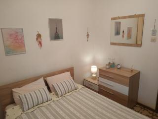 Entire Traditional Apartment at the Sea - 5