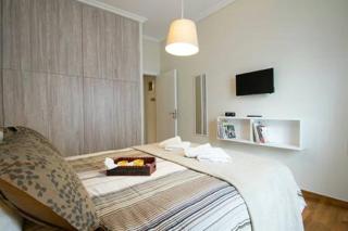 Relaxing by Acropolis - Atene - 3