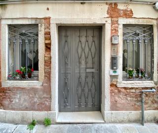 H O T E L S A N G A L L O l - Venice - 1