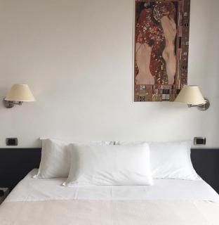 Hotel La Locanda - Cadrezzate - 8