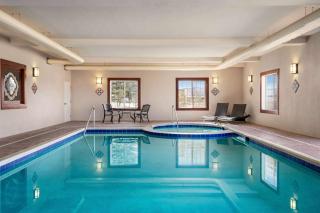 La Quinta by Wyndham Trinidad - 9