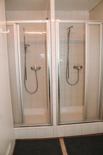 NEB-THUN LODGE`s Appartement 1 Hilterfingen Ringstrasse 6 - 2