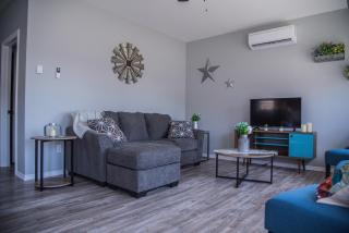 Family Ties Vacation Home - Hopkins House - 5