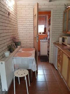 DOMEK W JERSEY PRZY PLAŻY - 4