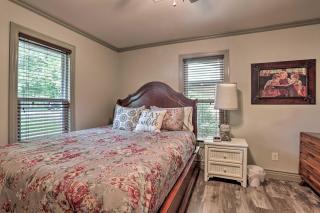 Lake Charles Home 1 Mi to Public Boat Launch - 2