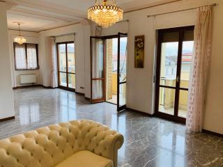 Spazioso appartamento in centro Città - San Benedetto del Tronto - 1
