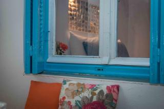 PERIVOLI 4-CHORA(5min away from the center by car) - Agkidia - 4
