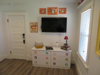 Devil's Lake Inn and Devil's Lake Inn Too - 5