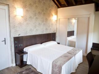 Hotel Villa Marrón - Naves - 6