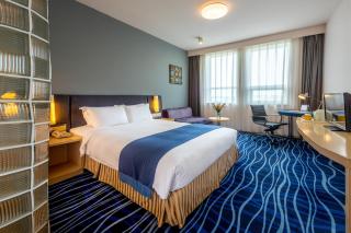 Holiday Inn Express Tianjin Airport by IHG - Tianjin - 3