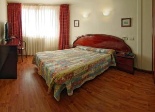 Hotel Piedra - Perlora - 5