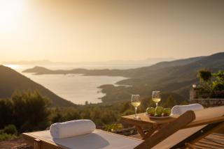 Ninemia Luxury Residence - Perdika - 1