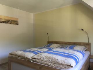 Weinhaus Lenartz-Bleser - Briedern - 3