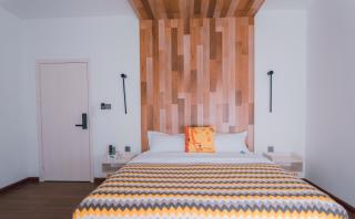 Beihai Silver Beach Yintai Time Seaview Villa Hotel - 7