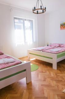 Sobe Kaki in kivi - Izola - 2