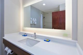 Holiday Inn Express & Suites Dayton South Franklin by IHG - Franklin - 2