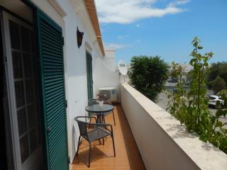 Casa Simão - Cabanas Village - 9