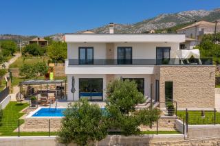 Villa La Familia - 8