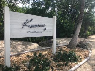 LICENSED MGR - MODERN OCEANFRONT CONDO! BEAUTIFUL OCEAN VIEWS! BEACH RESORT! 2 KING BEDs! - Key Largo - 7