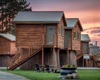 Natura Treescape Resort - Wisconsin Dells - 6