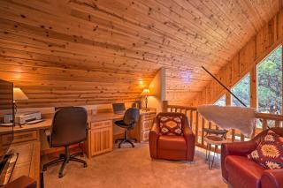 Eagle Crest Retreat with Great WiFi and Resort Access! - Redmond - 7