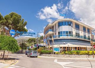 Best Western Hotel Mediterraneo - 9