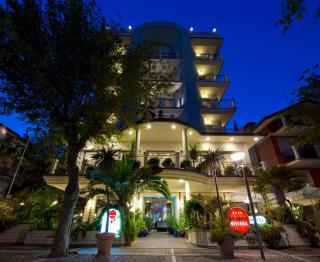 Hotel Atlantic Riviera Mare - Misano Adriatico - 0