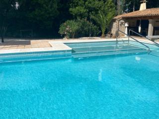AGUAIT - Villa approximately aprox 4O OOO meters PLUS PRIVATE mountain approx 3 minutes walking from the beach Ideal for relaxation sport - 5