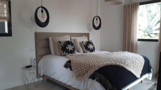 VILLA Provençale Contemporaine VUE MER & PISCINE CHAUFFEE 3 Chambres en-suite - 4