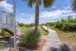 Ocean Front on Harbor Island - Oceanmarsh Subdivision - 0