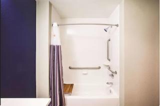 La Quinta by Wyndham Wichita Northeast - Wichita - 9
