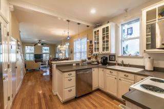 1200 London Ave Port Royal, SC 29935 - Elm - 2