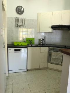 King's Palace - spacious 2 bed, 2 bath with sea and pool views - Paphos - 2
